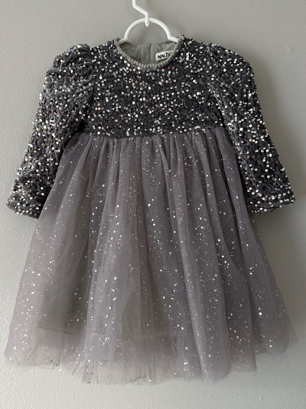 Sequence to tutu dress size 5T